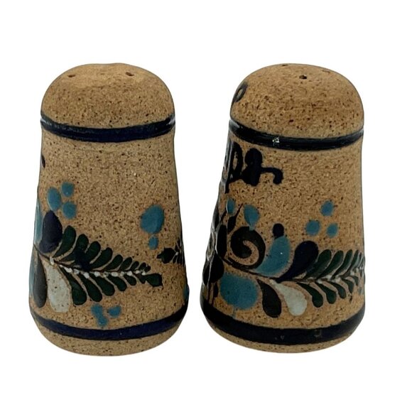 MEXICAN TONALA SALT & PEPPER SHAKERS NETZI CERAMIC BLUE PAINTED DESIGN - Picture 4 of 5